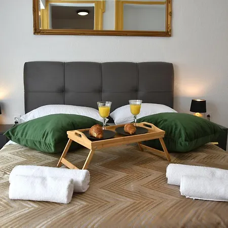 아파트 Golden 자다르