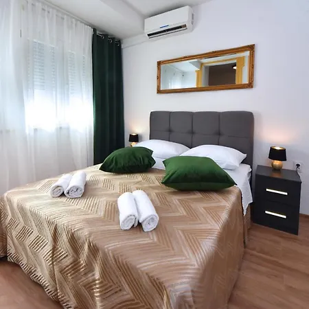 Golden Apartment Zadar